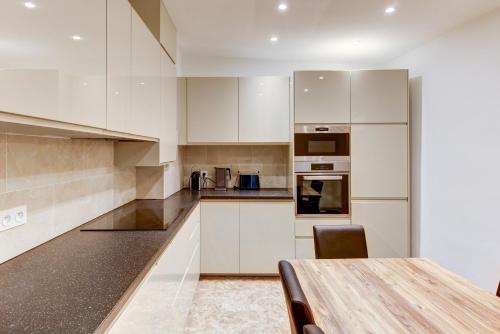 Old Town Nice, very near Beach