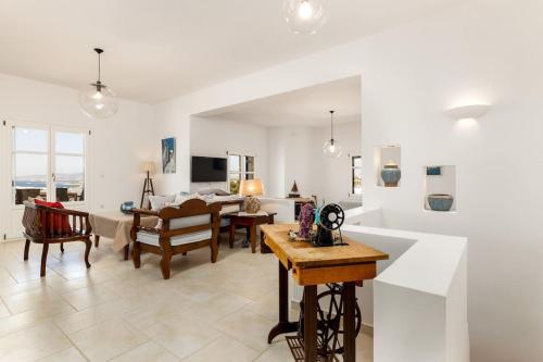 Μια τηλεόραση ή/και κέντρο ψυχαγωγίας στο Constamar Villa