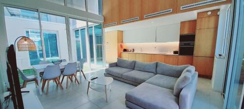 Villa Central By Garvetur