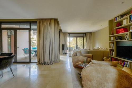 O zonă de relaxare la Villa Jada - Residence Golf Al Maaden