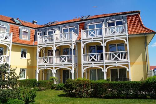 奥斯赛拜-屈隆斯博恩Fewo in Strandnähe mit 2 Balkonen und Sauna的相册照片