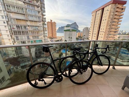 Sea&Ifach View Apartment with Swimming Pool