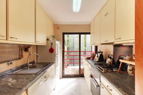 Charming apartment ideally located in Lisbon