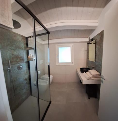 Foto Casetta con vista 3