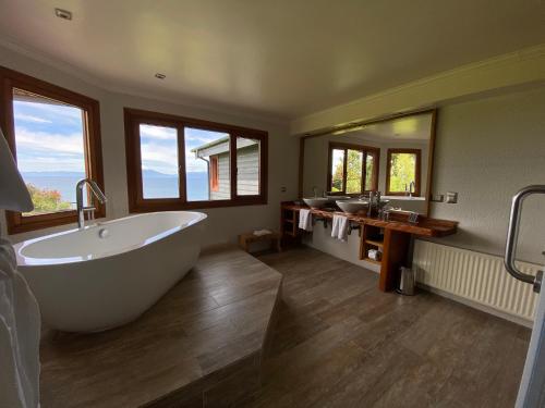 Koupelna v ubytování Casa Molino Hotel Boutique & Restaurant Puerto Varas