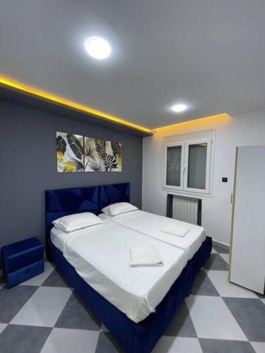 Ένα ή περισσότερα κρεβάτια σε δωμάτιο στο Appartement luxe équipé Tlemcen