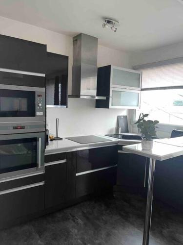 Appartement Cosy Goussainville - Aéroport CDG, Parc des expositions Villepinte, Astérix, Mer des sables, Aéroville, O Parinor