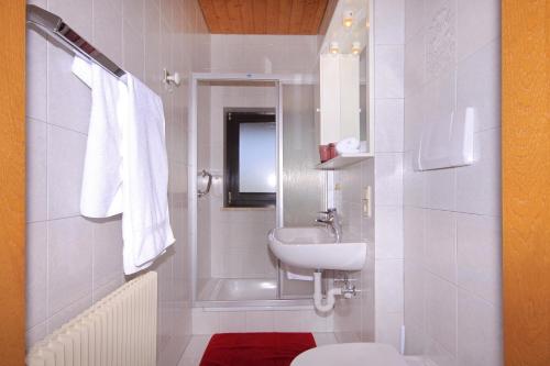 Phòng tắm tại Apartments Gasserhof