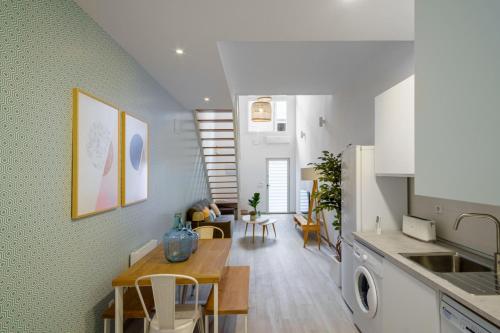 Stylish Duplex-1Bedroom-1.5Baths-Delicias Atocha
