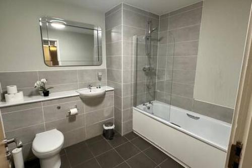 Kylpyhuone majoituspaikassa Fab 1 Bed Apartment in Central Manchester Sleeps 2