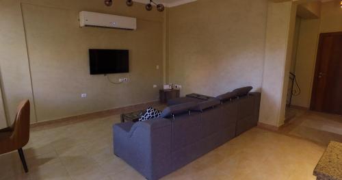 TV a/nebo společenská místnost v ubytování Utopia Villas - Ain Soukhna