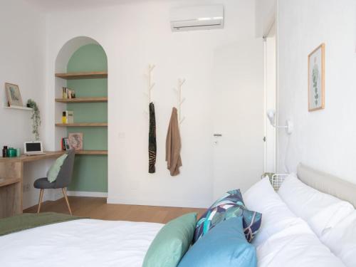 The Best Rent - Two-Bedroom apartment in Navigli area