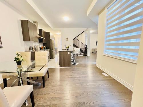 Oakville Escape Haven