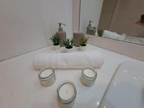 Holidays & Home Luminous Apartment in Playas del Duque , Puerto Banus