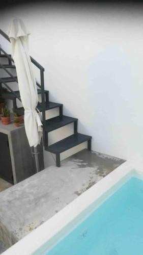 Traditional house: private pool and sunny terrace