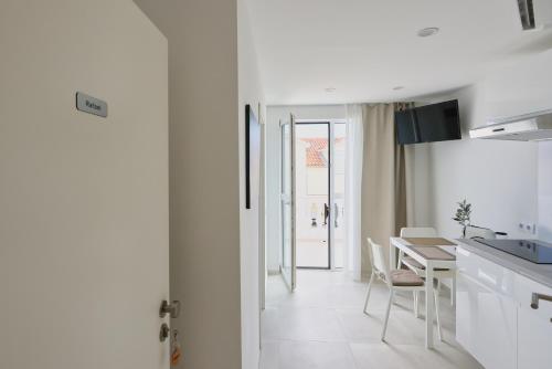 Apartment R A M L J A K - Apartman "Rafael"