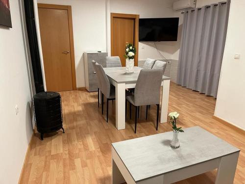 Albalh Apartamentos - Casa Dori en Albaicín Granada con Terraza y Parking Gratuito