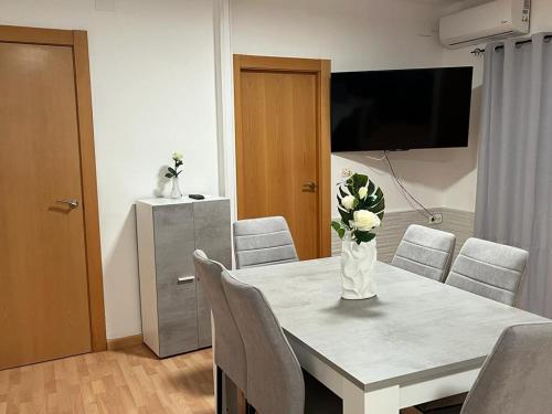 Albalh Apartamentos - Casa Dori en Albaicín Granada con Terraza y Parking Gratuito