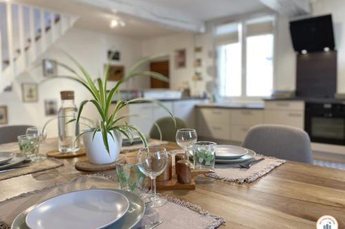 Le St-Laurent - Magnifique Triplex - Calme