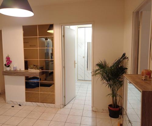 Dapur atau dapur kecil di mariana-basel