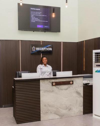 ED&DRE Luxuria Hotel – Photos 2