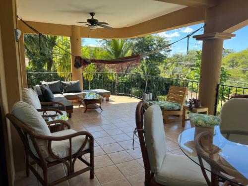 Gallery image of Magical 1 Bedroom Condo with Ocean View & Pool in Potrero