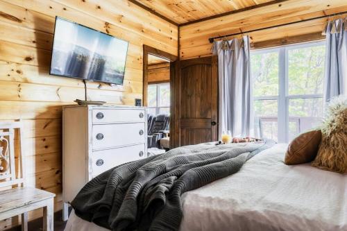 Misty Mountain Cabin, Great Smoky Mountains photo 18