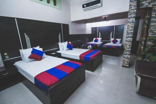 Katil atau katil-katil dalam bilik di The R Hotels