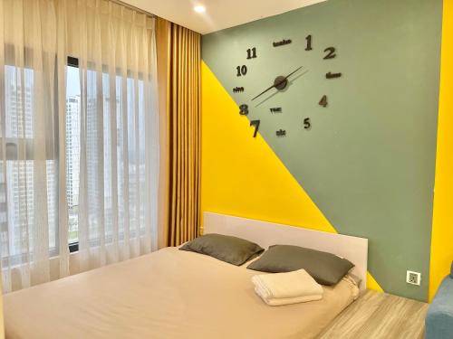 Saigon - Vinhomes Studio Apartment With Pool View – Photos 5