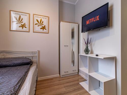 Louvre Loft: Charming Studio in Central Sofia