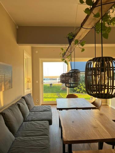 Un lugar para sentarse en Villa Sharevik