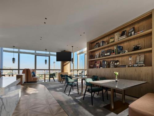 Ruang duduk di Hilton Zhuhai