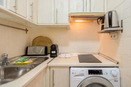 Bright and Modern - 1Bedroom 1Bathroom - Malasaña