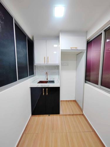 Dapur atau dapur kecil di QM Homestay Ecohill