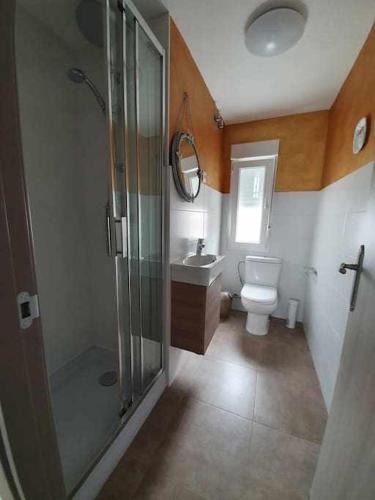 Bilik mandi di Oak Palace Oakplacescom