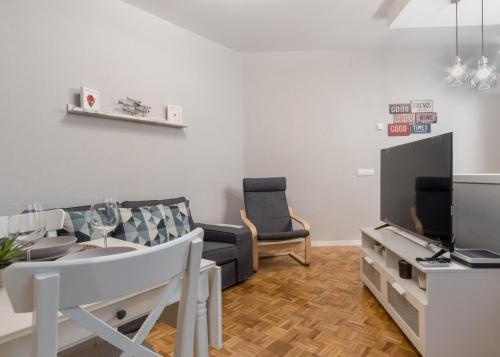 Modern apartment -3 Bedrooms 1 Bathroom - Delicias