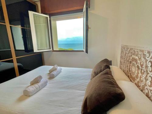 Tonpoi Etxea , apartamento con vistas al mar.