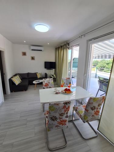 Luxury apartment Ani II – Photos 3