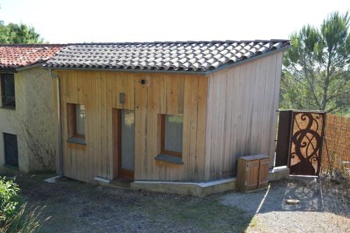 Gambar di galeri bagi Chalet, calme, absolu, superbe vue, et piscine (en été) di Ventenac-Cabardès
