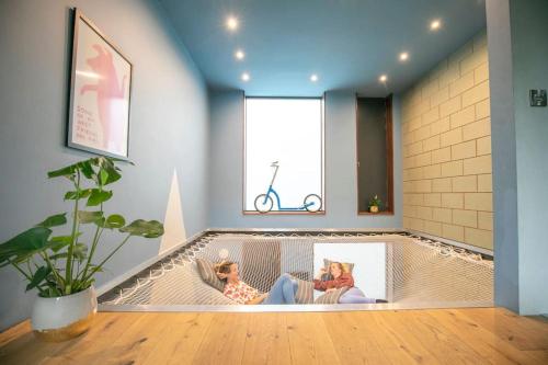 Фотография из галереи Hammock Heights! Hot Tub,Private Garage,CityCentre в Манчестере