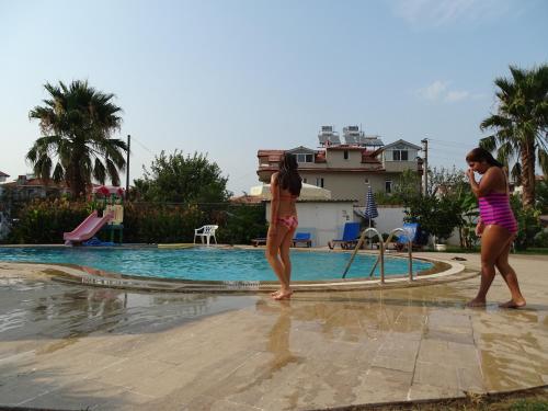 Piscina en o cerca de Mavikosk