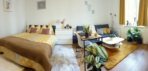 Gallery image of Colorful City Apartment nearDowntown in Salzburg