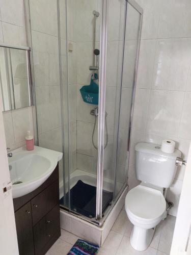 Ванна кімната в Guest House Sir Manuel - Unidade São Vicente