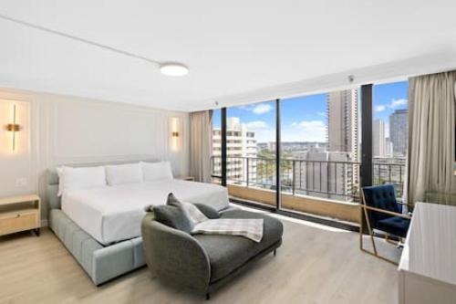 Ένα ή περισσότερα κρεβάτια σε δωμάτιο στο NEW Stunning 1400 sq ft 2B2B w 3 Lanais