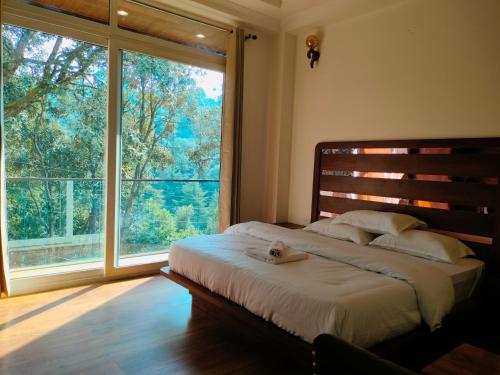 Легло или легла в стая в Forest Hills