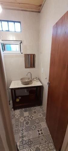 alojamiento Casa con pileta, jardín, cochera y parrilla en Chascomús. Capac. 4 personas Chascomús