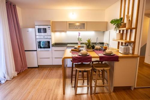 Bamboo houseにあるキッチンまたは簡易キッチン