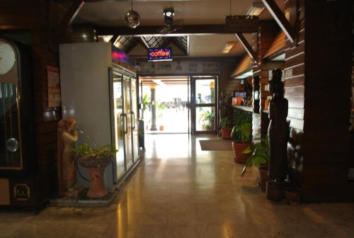 Μια τηλεόραση ή/και κέντρο ψυχαγωγίας στο Anodard Hotel Chiang Mai