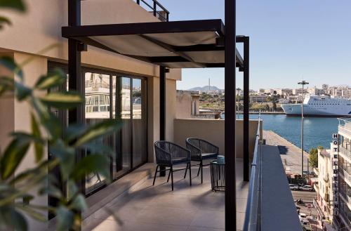 En balkon eller terrasse på Athenarum Portus Life & Style Hotel