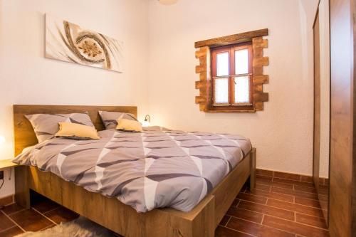 Family friendly house with a parking space Rovinj - 22074
